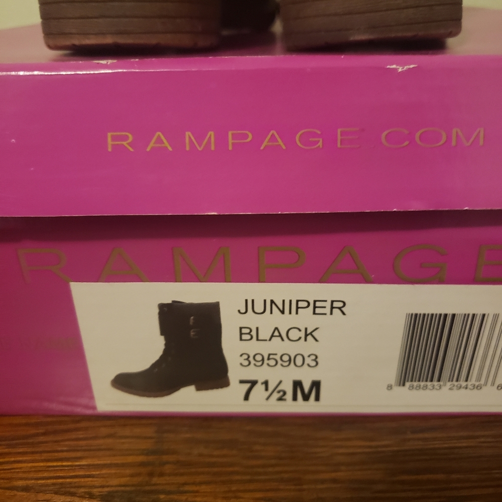 Juniper Black Boot